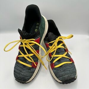 Holo Maverick Eco Men’s Size 10 Sneakers Green Red Yellow Laces Mesh Suede